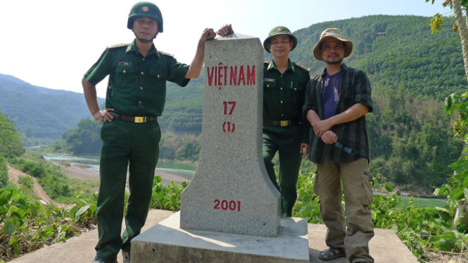  Tại Mốc 17 (1), phía biên giới Việt Nam tại ngã ba sông biên giới - Ảnh: C.T.V.